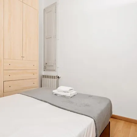 Apartament Spacious 5-bedroom In