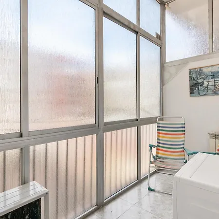 Daire Spacious 5-bedroom In