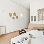 5br For 7 Elevator Walk To Sant Antoni Apartamento