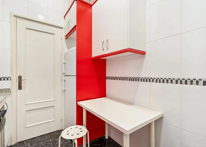 5br For 7 Elevator Walk To Sant Antoni *