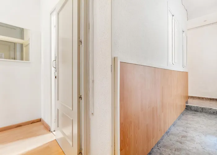 5br For 7 Elevator Walk To Sant Antoni